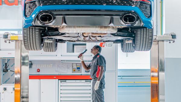 Audi Abu Dhabi Survey Finds Nearly 30% of UAE Residents Neglect Car Safety Checks During Summer