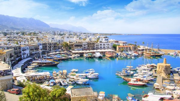 أفضل 8 فنادق سياحية في قبرص اليونانية