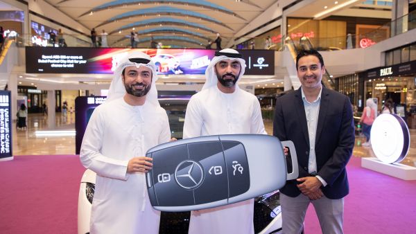 Emirates Islamic announces grand prize winners of its Kunooz Savings Account with new prizes