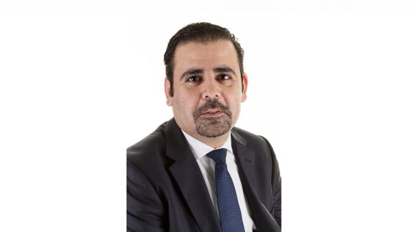ماجد مكي، شريك ورئيس قسم الاستشارات الإدارية والتكنولوجية في "كي بي إم جي" الكويت كي بي إم جي في الكويت و سيرفس ناو (ServiceNOw)توقعان عقداً حصرياً لتوحيد التقنيات والخبرات والتصاميم لدعم للشركات