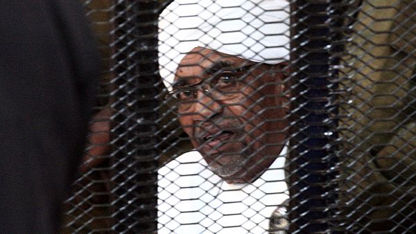 الرئيس السوداني السابق عمر البشير