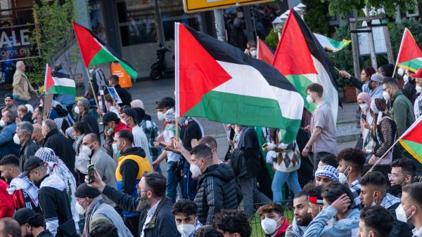 support of the Palestinian resistance