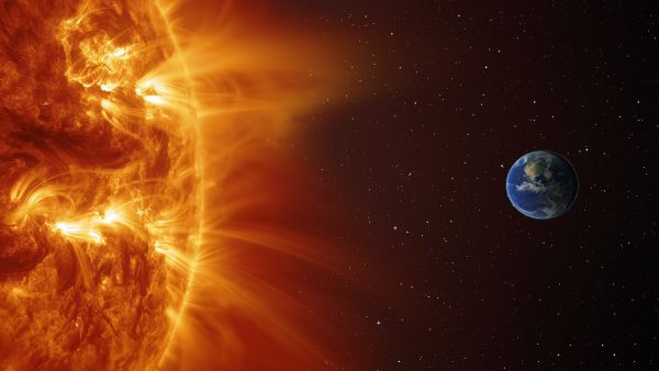 Solar storms 