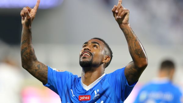 مالكوم على رأس تشكيل الهلال اليوم (Photo by Abdullah Mahdi / AFP)