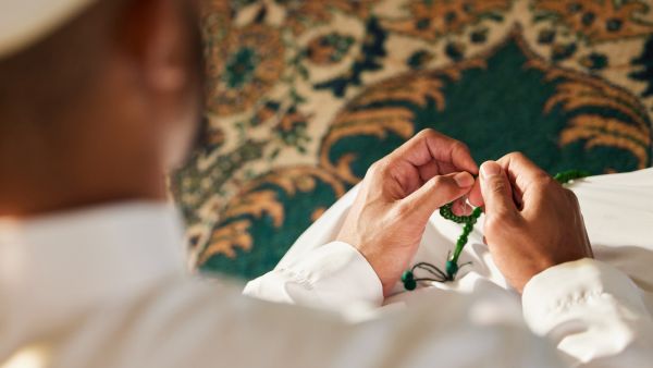 دعاء شهر محرم لأبي المتوفي