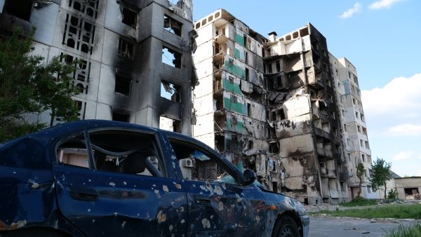 المحلل الروسي ان المعركة بالنسبة لبلاده معركة وجود "يتوقف عليها مستقبل البلاد"