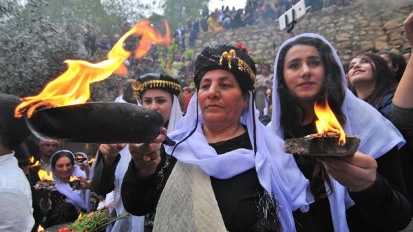 شن عناصر من تنظيم داعش هجوماً على قضاء شنكال ذو الغالبية الإيزيدية