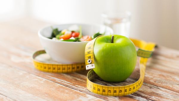 أفضل 10 حميات غذائية لعام 2023 