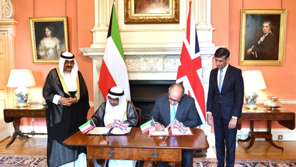 Kuwait crown prince and British Prime Minister