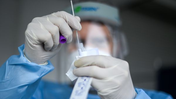 المتحور (BA.2.86) يخضع للمراقبة بسبب وجود عدد كبير من الطفرات فيه