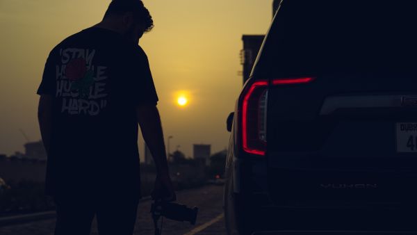 GMC tasked renowned photographer Abdulla Jaafari, to capture the GMC Yukon AT4 GMC collaborates with local Arab photographer to celebrate World Photography Day