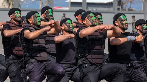 العملاء ينخرون جسد حماس والاتهامات دائما للاجهزة الامنية الفلسطينية