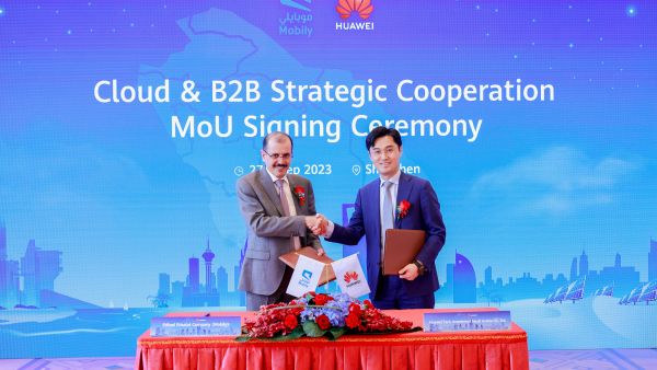 During the event Mobily signs agreement with Huawei to enhance its cloud and digital services