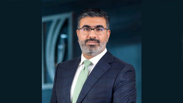 Neeraj Makin, Group Head - Strategy, Analytics & Venture Capital, Emirates NBD Emirates NBD makes a strategic equity investment in Komgo through its Innovation Fund