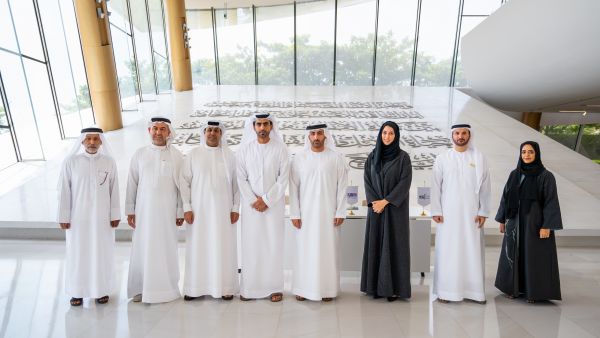 Dubai Culture and UAE Falcons Federation join hands to preserve Emirati heritage