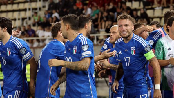 Italy's players celebrate after scoring a goal during the UEFA Euro 2024 group C qualification football match between North Macedonia and Italy, in Skopje, on September 9, 2023. (Photo by Robert ATANASOVSKI / AFP)