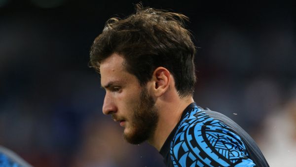 Napoli's Georgian forward #77 Khvicha Kvaratskhelia warms up prior to the Italian Serie A football match between SSC Napoli and SS Lazio at the Diego Armando Maradona Stadium on September 2, 2023. (Photo by CARLO HERMANN / AFP)