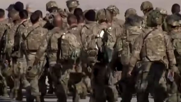 قصف صاروخي جديد على قاعدة عين الاسد الاميركية في العراق