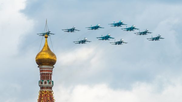 MiG-31K الروسية تواجه البوارج الاميركية