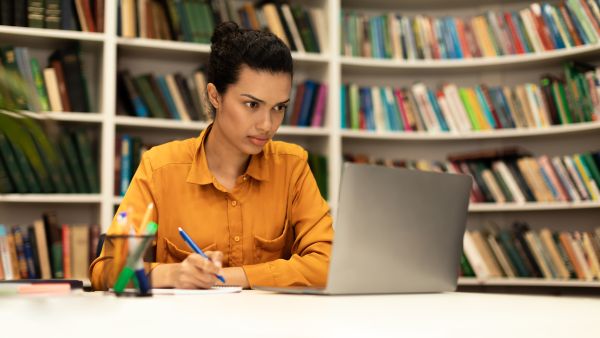 أبرز 5 كتب عن التاريخ الاستعماري الفرنسي 