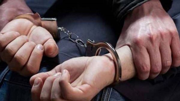 تفسير حلم الشرطة تقبض على شخص في المنام
