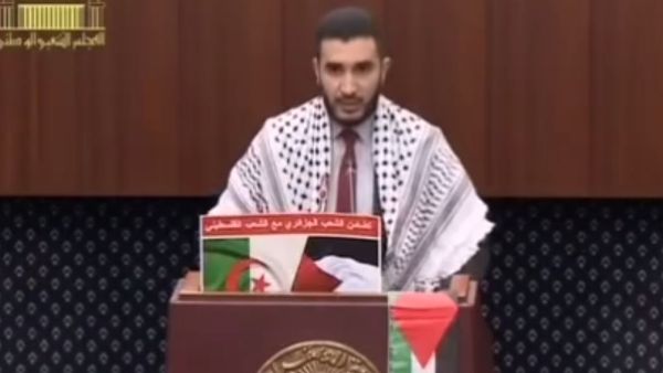  النائب الجزائري عن حركة مجتمع السلم، زكريا بلخير،