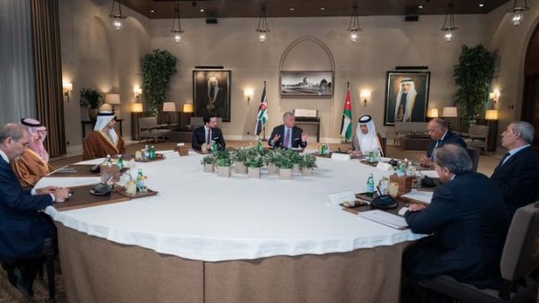 الملك عبدالله يدعو لدور موحد 