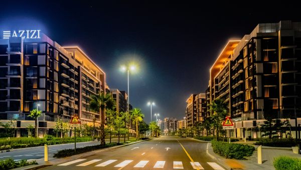 عزيزي تجدد شراكتها مع الميرة للمطابخ لمشروع ريفيرا