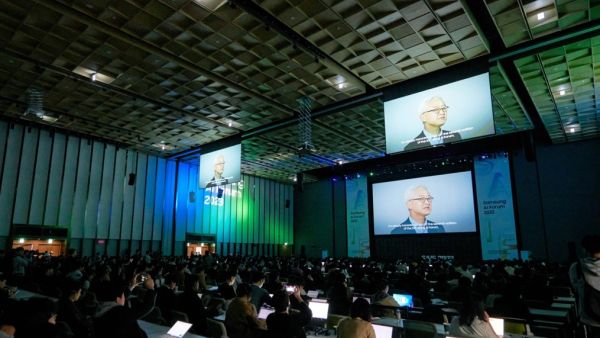 Samsung AI Forum 2023 Day 2: Discussing Technological Trends and the Future of Generative AI