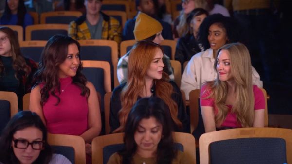 Lacey Chabert, Lindsay Lohan and Amanda Seyfried appear in a Walmart ad. (Lindsay Lohan/ YouTube)