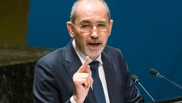 وزير خارجية الأردني أيمن الصفدي