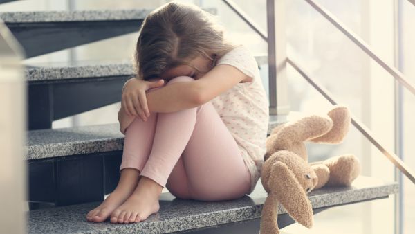 طبيب البوابة: قلق الانفصال واضطراب قلق الانفصال