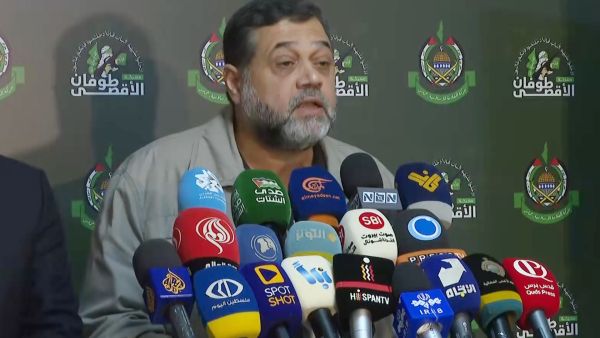 أسامة حمدان