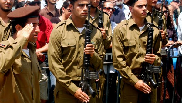  82 ضابطا وجنديا قتلو في المعارك مع المقاومة الفلسطينية 