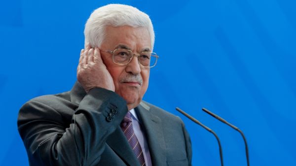 الخطة تشمل تنازل أبو مازن عن صلاحياته لحكومة تكنوقراط 