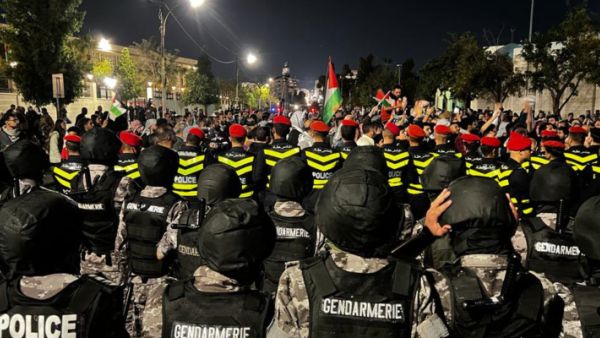 صورة من محيط السفارةالإسرائيلية في عمان
