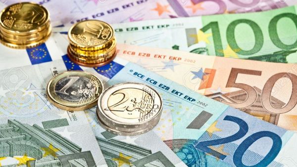 سعر اليورو في سوريا اليوم