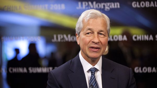 Jamie Dimon: Donald Trump ‘wasn’t wrong’ on some key issues, Democrats should respect MAGA voters. (J.P. Morgan)