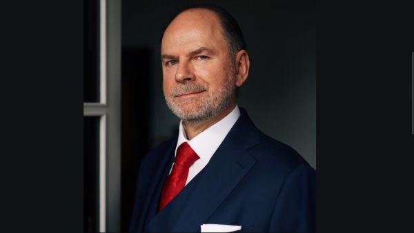 Interview with Count Friedrich von Luxburg Carolath, President of the Global Venezuelan Foundation. 