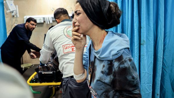 وامس ارتكبت اسرائيل عدة مجازر ابرزها المجزرة بحق عائلة بريص في معسكر خان يونس حيث سقط 25 شهيدا