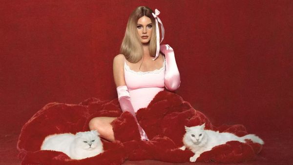 Skims Valentine’s day campaign features Lana Del Rey in vintage-inspired lingerie. (Skims)