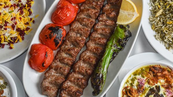 أفضل 6 مطاعم إيرانية في دبي ننصح بزيارتها