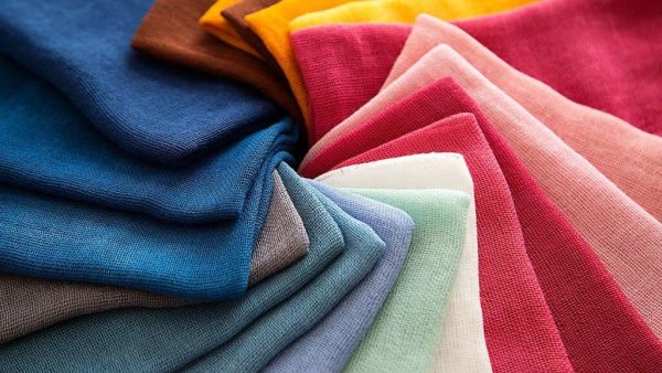 أفضل 8 من محلات بيع الأقمشة في دبي مع العناوين