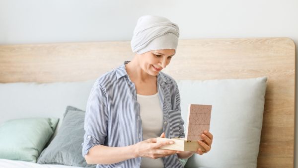 أفكار هدايا لمرضى السرطان