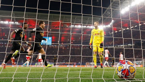 دياز يسجل هدفا مميزا لريال مدريد (Photo by Odd ANDERSEN / AFP)