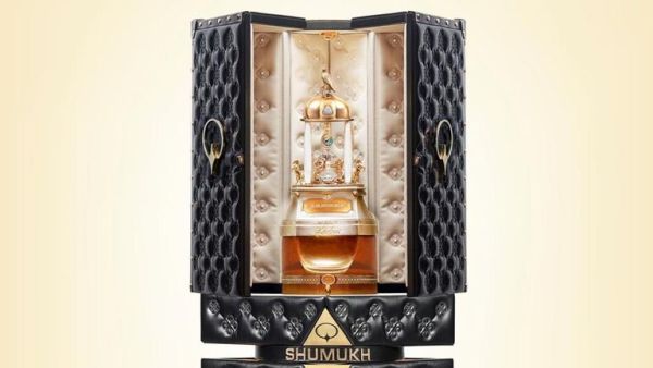عطر شموخ