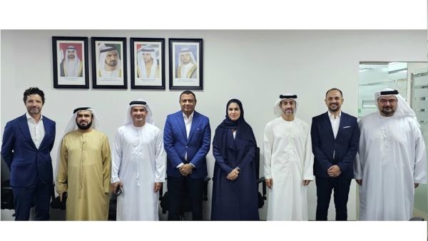 Dubai Chamber of Commerce strengthens public-private sector cooperation in clean energy sector