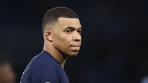 Paris Saint-Germain's French forward #07 Kylian Mbappe looks on at the end of the UEFA Champions League round of 16 first leg football match between Paris Saint-Germain (PSG) and Real Sociedad at the Parc des Princes Stadium in Paris, on February 14, 2024. (Photo by FRANCK FIFE / AFP)