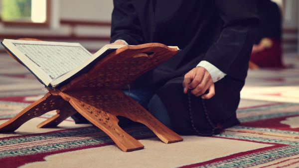 أسهل طريقة لختم القرآن في رمضان