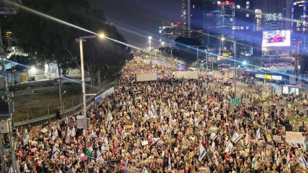 مظاهرات حاشدة في تل أبيب